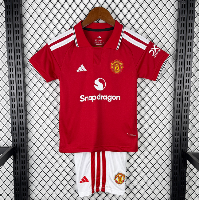 Leaked Version 2026-27 Manchester United Kids Home Soccer Children Kits Shirt With Shorts